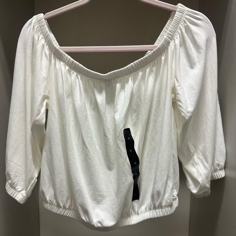 Banana Republic off the shoulder crop shirt